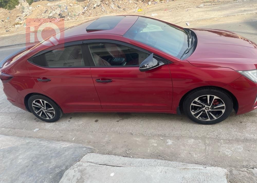 هيونداي النترا